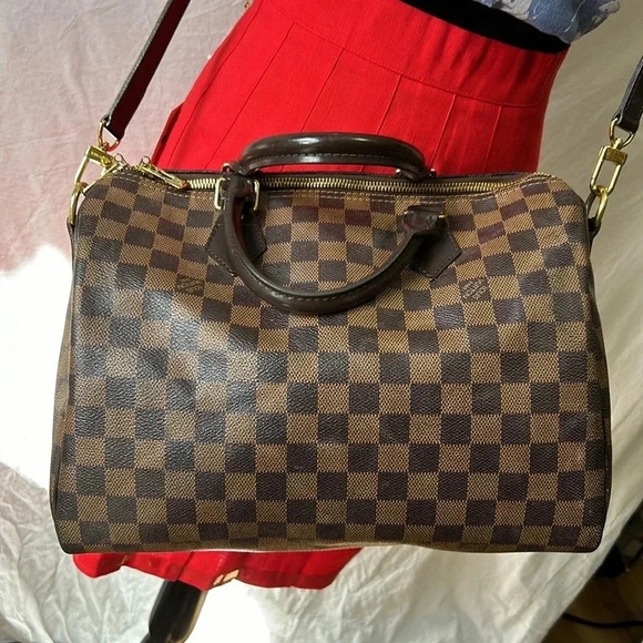 Louis Vuitton bandolier 30 - Picture 1 of 16